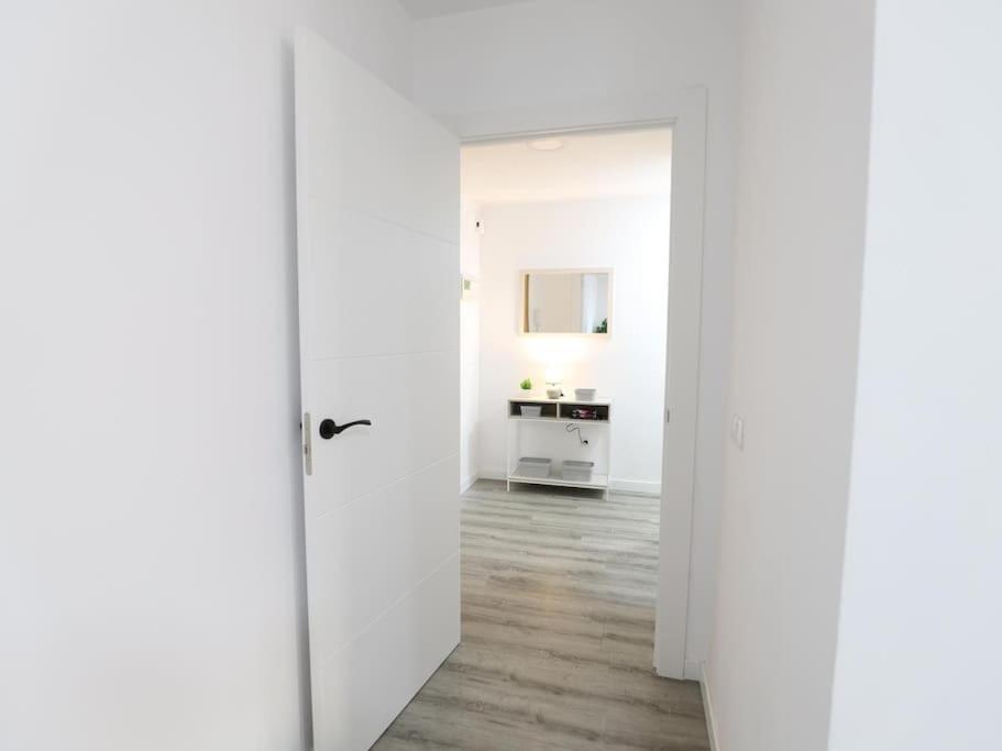 Apartment Esplendido 6 Personas By Hometels